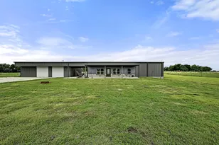 1608 Co Rd 204, Liberty Hill, TX 78642 - Photo 4