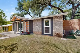 302 Rowland Dr, Austin, TX 78745 - Photo 4