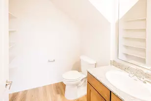 7051 Meadow Lake Blvd, Austin, TX 78744 - Photo 16