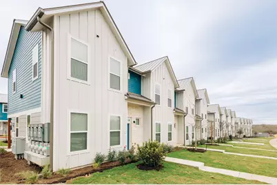 7051 Meadow Lake Boulevard #10103, Austin, TX 78744 - Photo 4