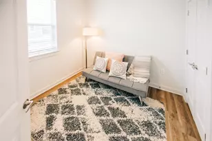 7051 Meadow Lake Blvd, Austin, TX 78744 - Photo 6