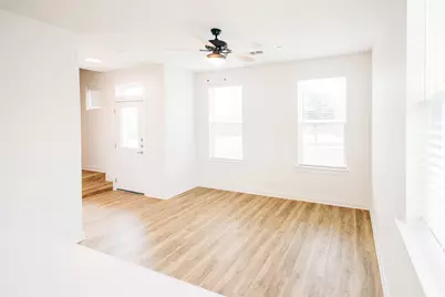 7051 Meadow Lake Boulevard #10103, Austin, TX 78744 - Photo 10