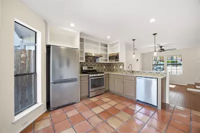 1411 Gracy Farms Lane #52, Austin, TX 78758 - Photo 10