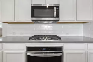 138 Fern Dr, Buda, TX 78610 - Photo 18