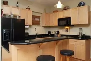 711 W 26th St, Austin, TX 78705 - Photo 6