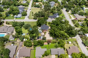 1220 W Lake Dr, Taylor, TX 76574 - Photo 30