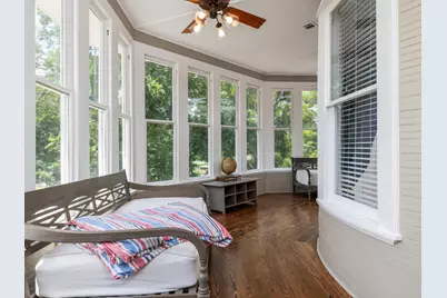 1220 W Lake Drive, Taylor, TX 76574 - Photo 14