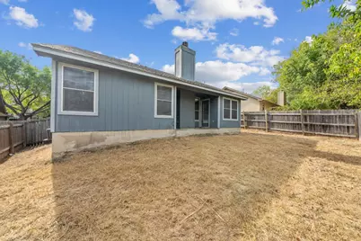 4904 Gnarled Oak Cove, Austin, TX 78744 - Photo 36