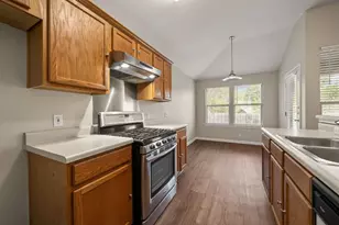 4904 Gnarled Oak Cove, Austin, TX 78744 - Photo 22