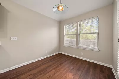 4904 Gnarled Oak Cove, Austin, TX 78744 - Photo 16