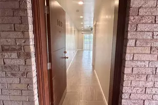 901 E 40th St, Austin, TX 78751 - Photo 14