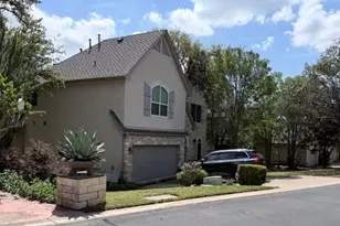 12 Treemont Dr, Austin, TX 78746 - Photo 2