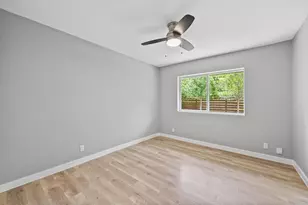 3305 Santa Monica Dr, Austin, TX 78741 - Photo 18