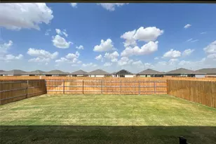 544 Taggart Trail, Jarrell, TX 76537 - Photo 22