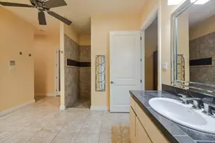 27023 Waterfall Hill Pkwy, Spicewood, TX 78669 - Photo 18