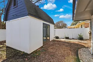 100 Howard Dr, Schertz, TX 78154 - Photo 16