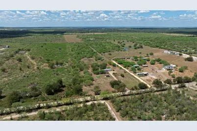 3301 Dry Creek Road, Lockhart, TX 78644 - Photo 2