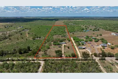 3301 Dry Creek Road, Lockhart, TX 78644 - Photo 1