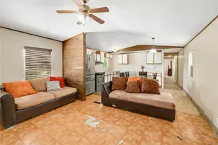 3301 Dry Creek Rd, Lockhart, TX 78644 - Photo 8