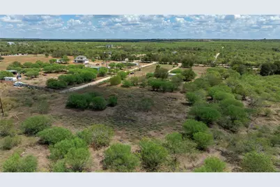 3301 Dry Creek Road, Lockhart, TX 78644 - Photo 6