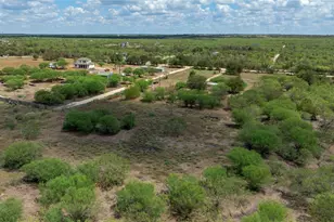 3301 Dry Creek Rd, Lockhart, TX 78644 - Photo 6