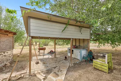 3301 Dry Creek Road, Lockhart, TX 78644 - Photo 14