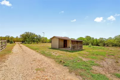 3301 Dry Creek Road, Lockhart, TX 78644 - Photo 4