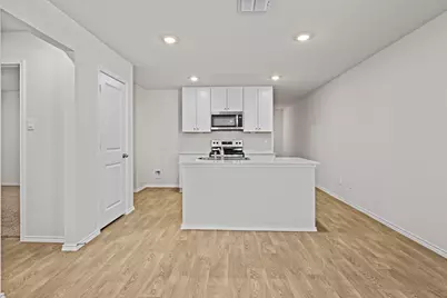 405 Wild Goose Drive, Luling, TX 78648 - Photo 8