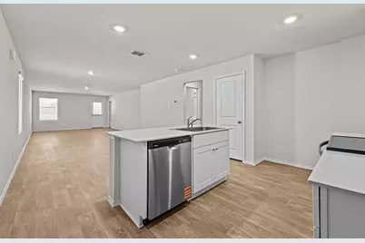 405 Wild Goose Drive, Luling, TX 78648 - Photo 6