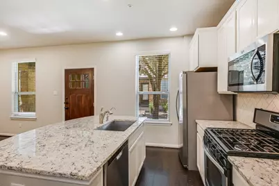 7220 Wyoming Springs Drive Drive #604, Round Rock, TX 78681 - Photo 6