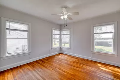 710 N Avenue H, Elgin, TX 78621 - Photo 16