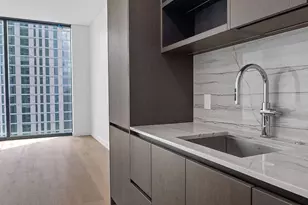 610 Davis St, Austin, TX 78701 - Photo 8