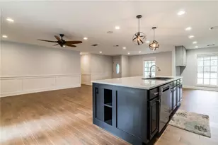 11911 Brookwood Rd, Austin, TX 78750 - Photo 8