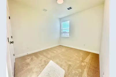 399 Porter Country Parkway, Buda, TX 78610 - Photo 12