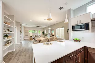 3008 E 14th 1/2 St, Austin, TX 78702 - Photo 20