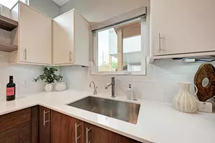 3008 E 14th 1/2 St, Austin, TX 78702 - Photo 18