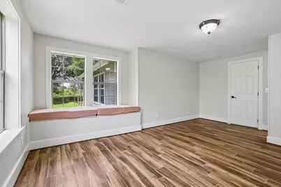 2089 Fm 1704, Elgin, TX 78621 - Photo 14