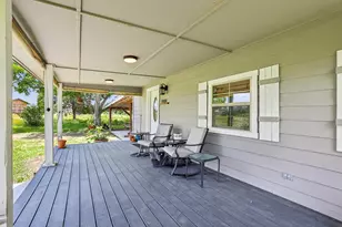 2089 Fm 1704, Elgin, TX 78621 - Photo 4