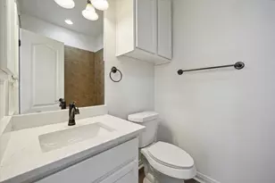 2101 Town Centre Dr, Round Rock, TX 78664 - Photo 12