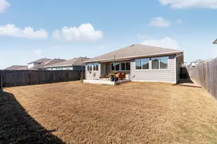 10305 Bankhead Dr, Austin, TX 78747 - Photo 34