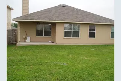 1600 Melissa Oaks Ln Lane, Austin, TX 78744 - Photo 2
