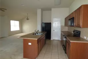 1600 Melissa Oaks Ln Ln, Austin, TX 78744 - Photo 10