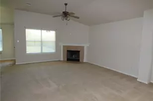 1600 Melissa Oaks Ln Ln, Austin, TX 78744 - Photo 6