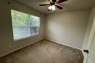 1600 Melissa Oaks Ln Ln, Austin, TX 78744 - Photo 14