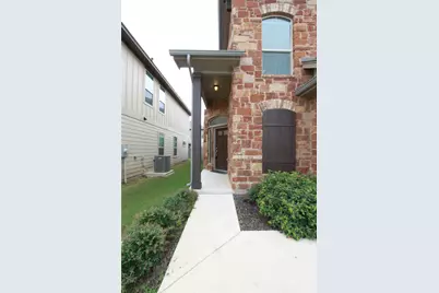 9304 Lost Bridge Lane, Austin, TX 78745 - Photo 4
