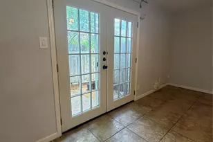 2303 Barton Village Cir, Austin, TX 78704 - Photo 6