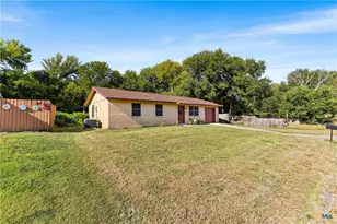 104 E Arlo Rd, Harker Heights, TX 76548 - Photo 4