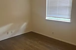 501 Hedgewood Dr, Georgetown, TX 78628 - Photo 8