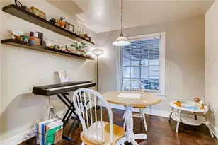 1035 E 44th St, Austin, TX 78751 - Photo 4
