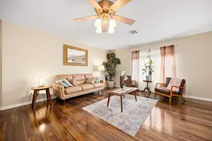 166 Kristen Dr, Kyle, TX 78640 - Photo 6